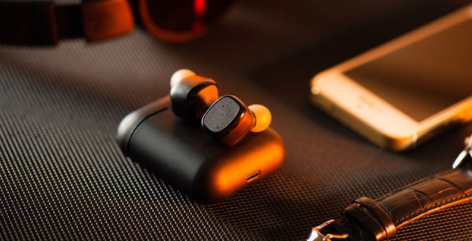 earbuds for small ears